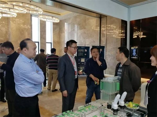 置恒電氣攜自主卓能電聯(lián)接產(chǎn)品成功亮相中國(guó)智能電網(wǎng)學(xué)術(shù)研討會(huì)(圖2)